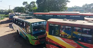 সুনামগঞ্জে ভাড়া নিয়ে শ্রমিক-শিক্ষার্থীদের দ্বন্দ্ব, দূরপাল্লার যান চলাচল বন্ধ ঘোষণা